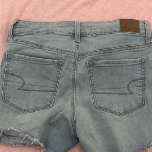 Light blue American eagle denim shorts - Picture 2 of 3